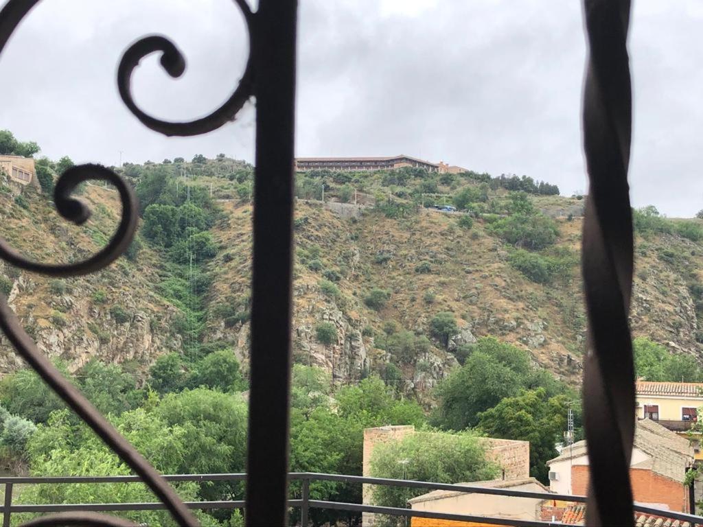 Apartamento Familiar En Toledo, Con 2 Dormitorios, Camas De Matrimonio, Ideal Ubicacion Y Fantasticas Vistas Екстериор снимка